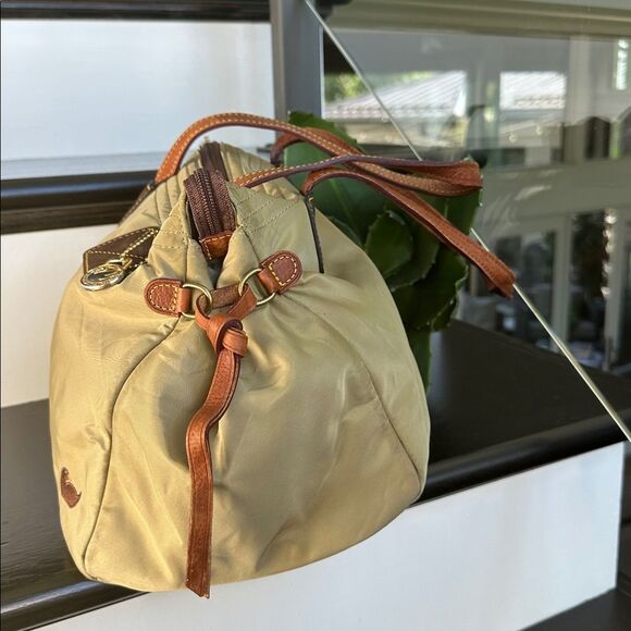 Dooney & Bourke Genuine Leather Nylon Shoulder Tote Purse,Excellent Condition - Picture 5 of 10